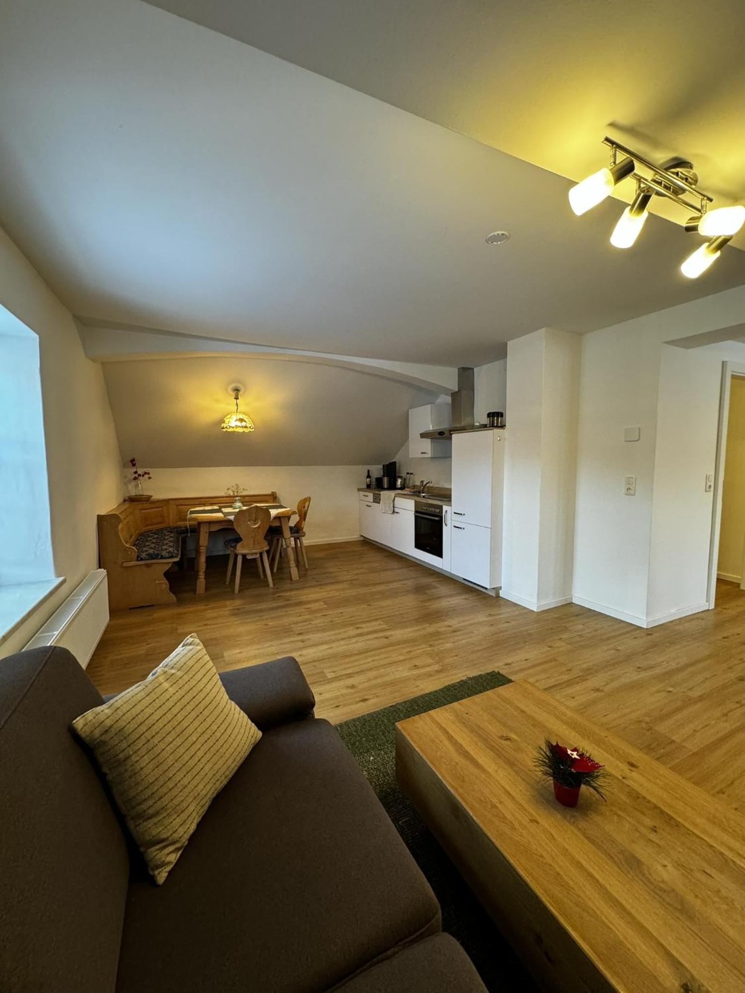 Heli'S Holiday Suites, 8992 Altaussee, Suites "Dachstein", "Sarstein", "Trisselwand" Номер фото